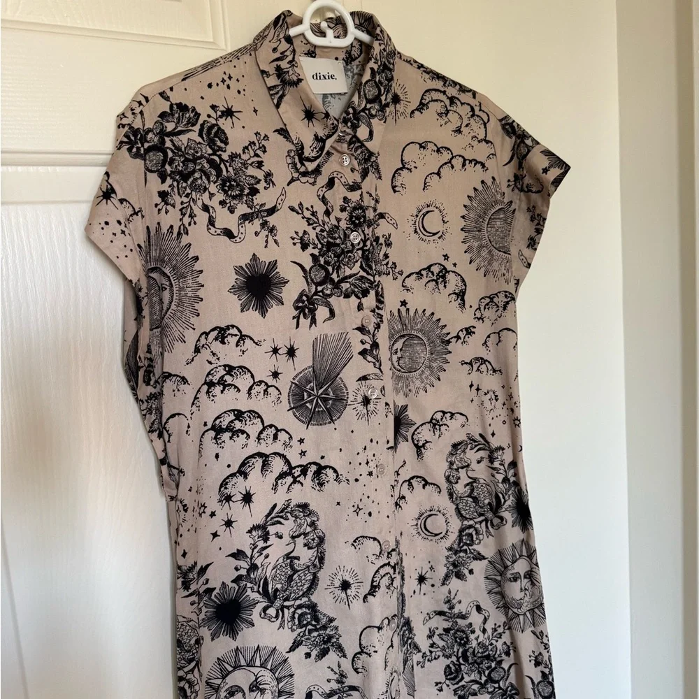 Dixie | celestial button-down midi dress size Medium - Picture 2 of 6